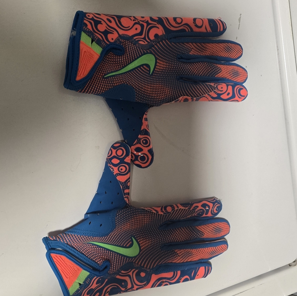 Nike Blue and Neon Green Sports Gloves